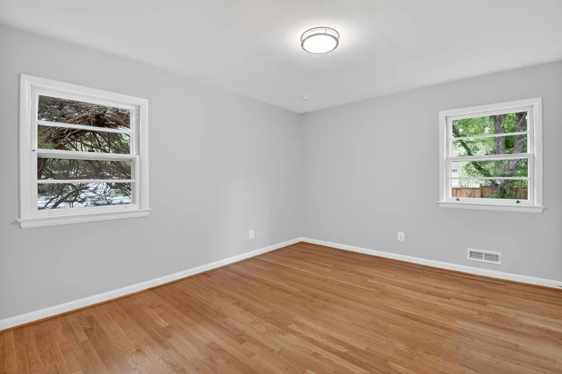 Photo of 6530 FAIRLAWN DRIVE