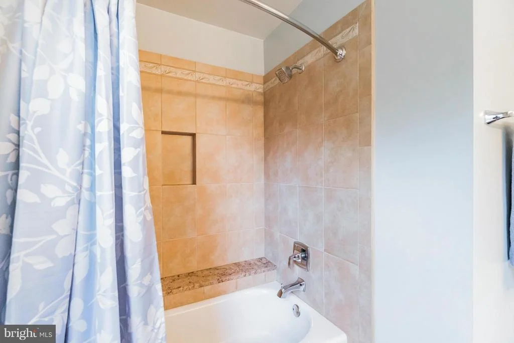 Photo of 17412 EVANGELINE LANE