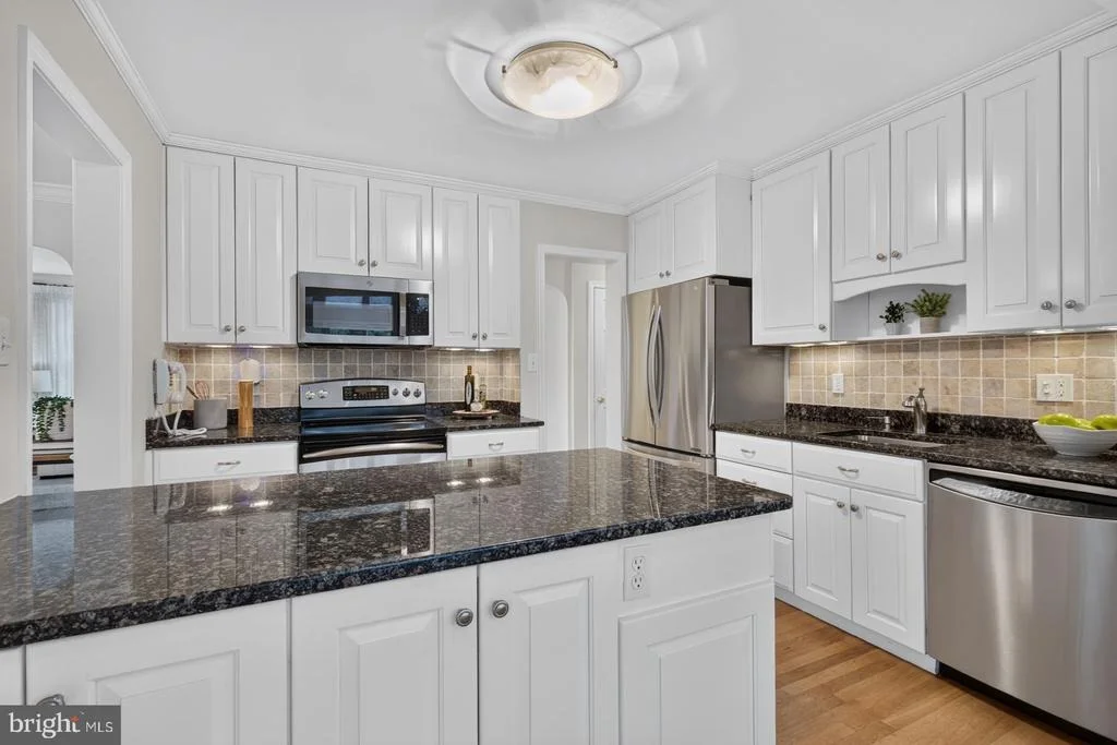 Photo of 5117 WILLIAMSBURG BOULEVARD