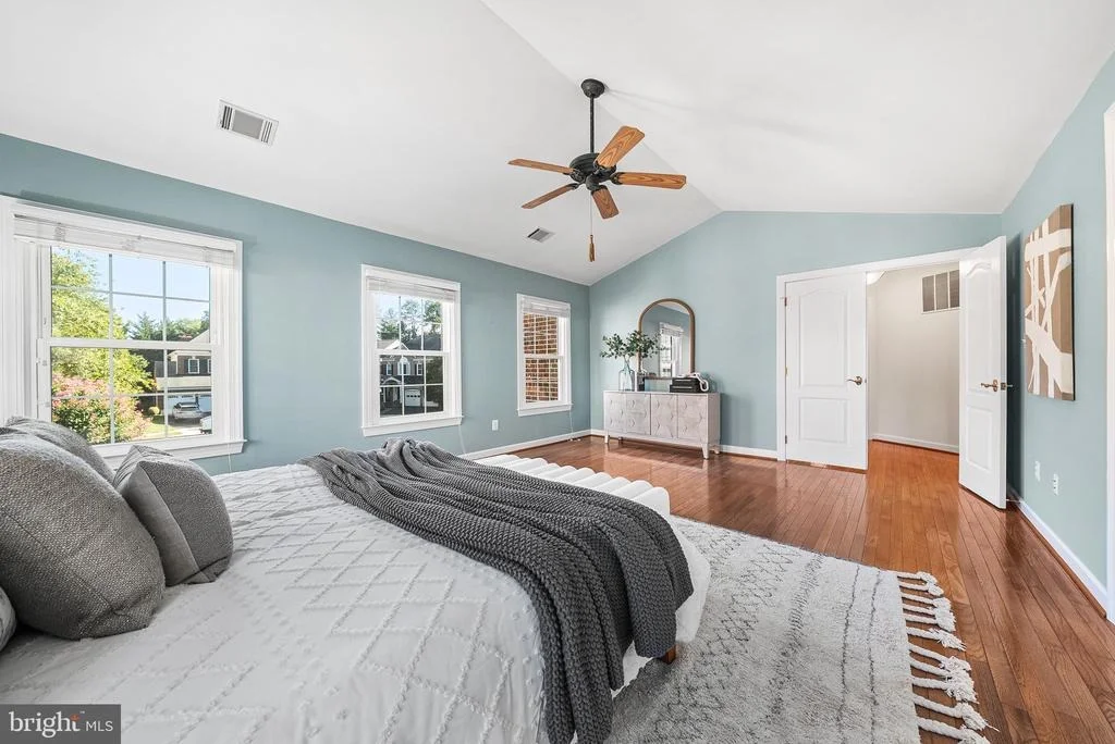 Photo of 9828 FOX REST LANE