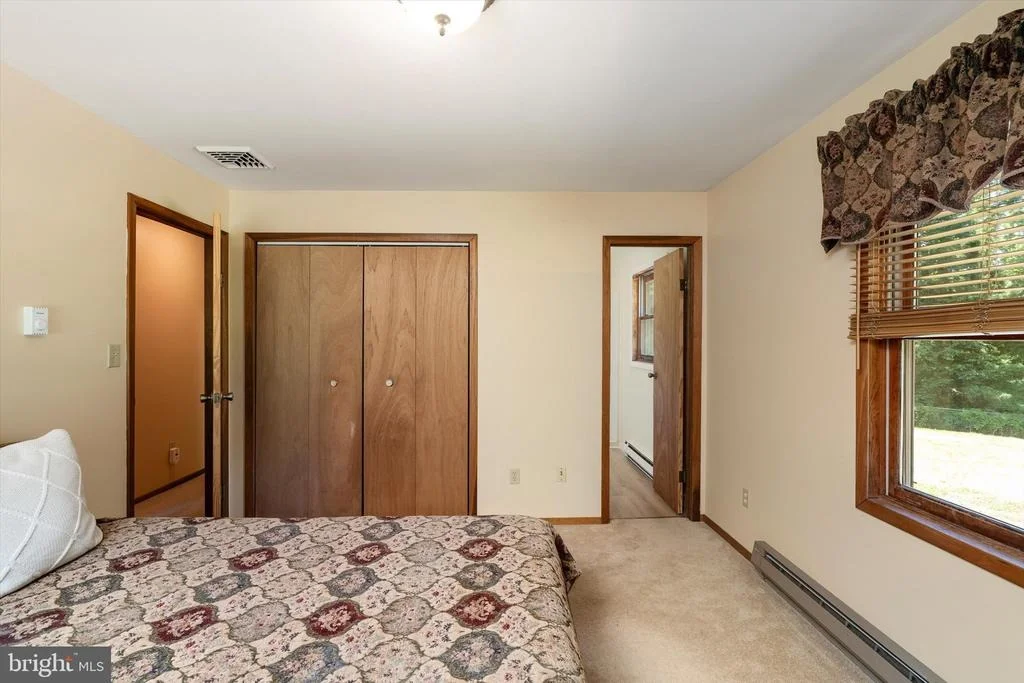 Photo of 6 ELEANOR DRIVE