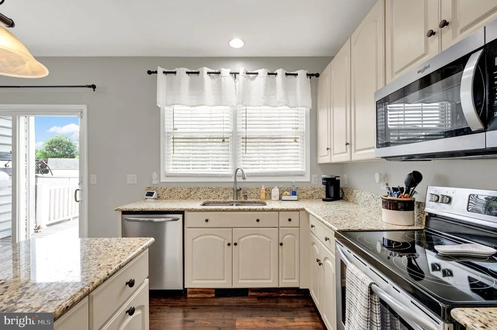Photo of 46 STONE RIDGE DRIVE