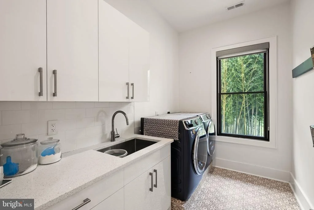 Photo of 1054 KINGLET COURT