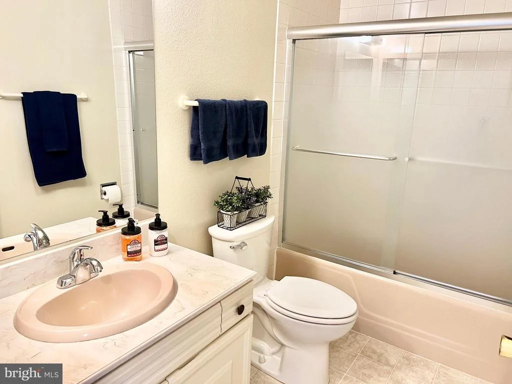 Photo of Unit 102D at 3640 GLENEAGLES DRIVE