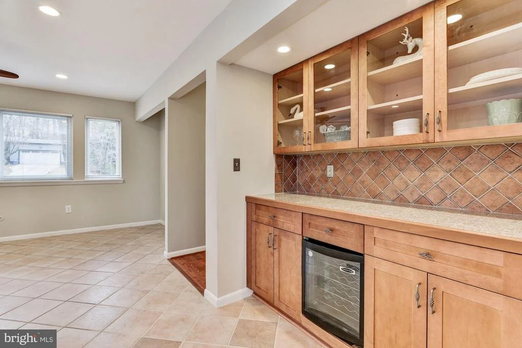 Photo of 104 STONEGATE DRIVE