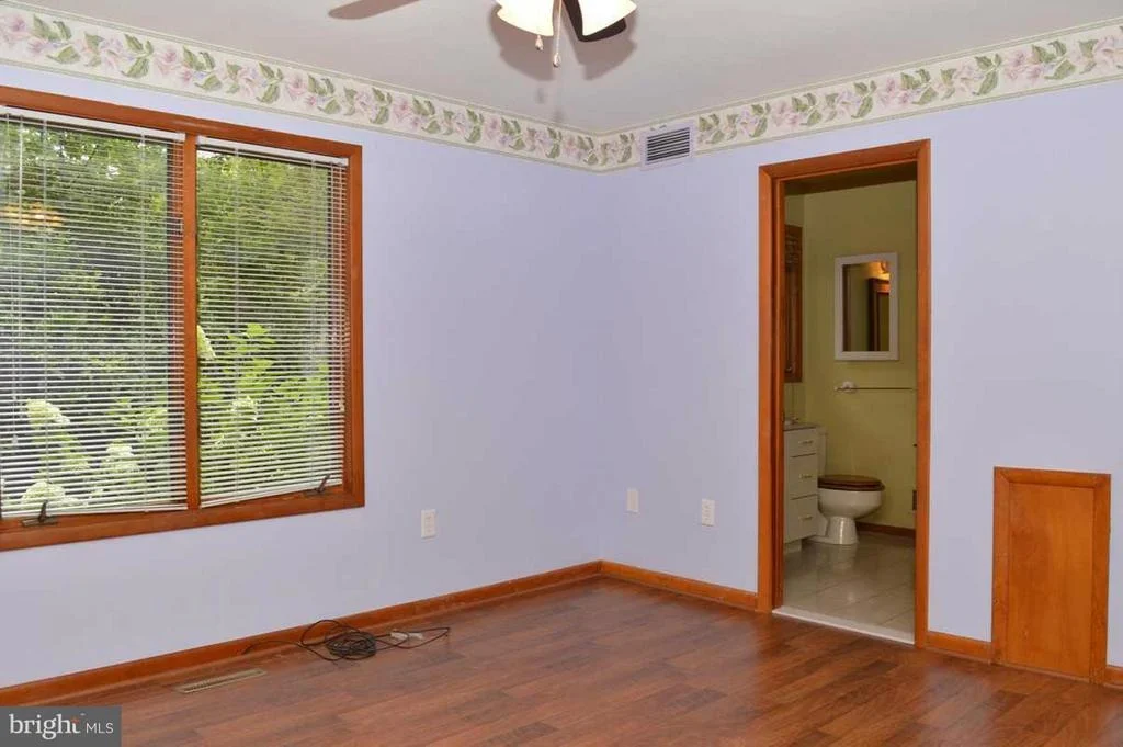 Photo of 6191 VIEWSITE DRIVE