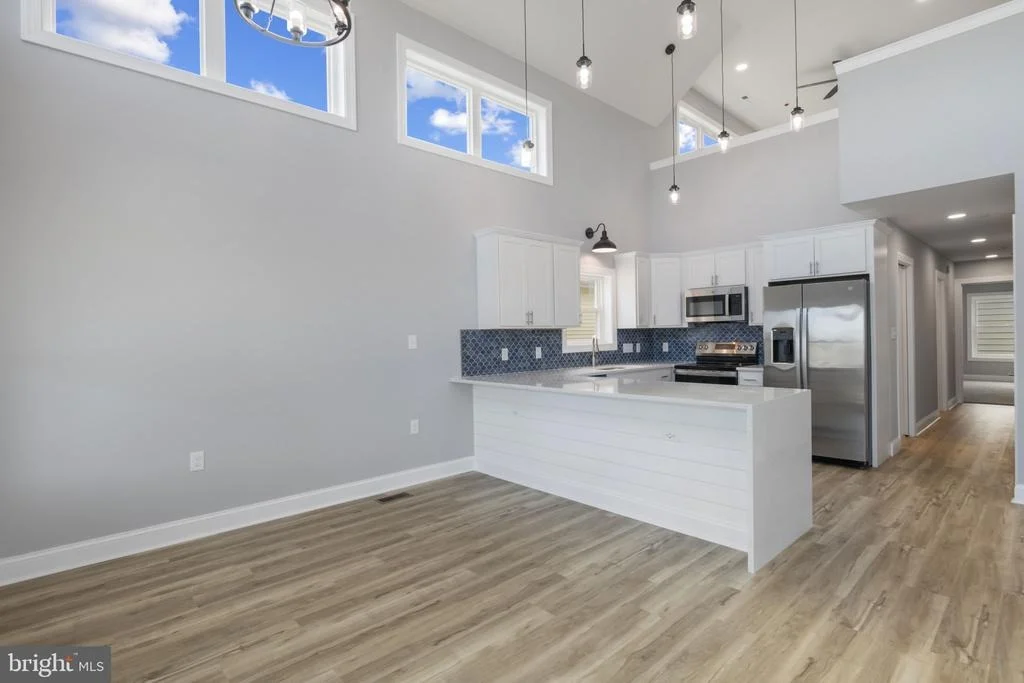 Photo of 179 BEACHCOMBER LANE