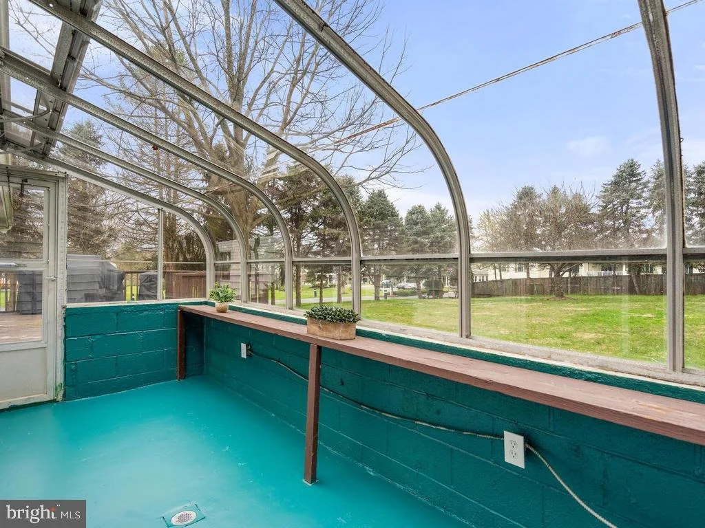 Photo of 18122 CASHELL ROAD