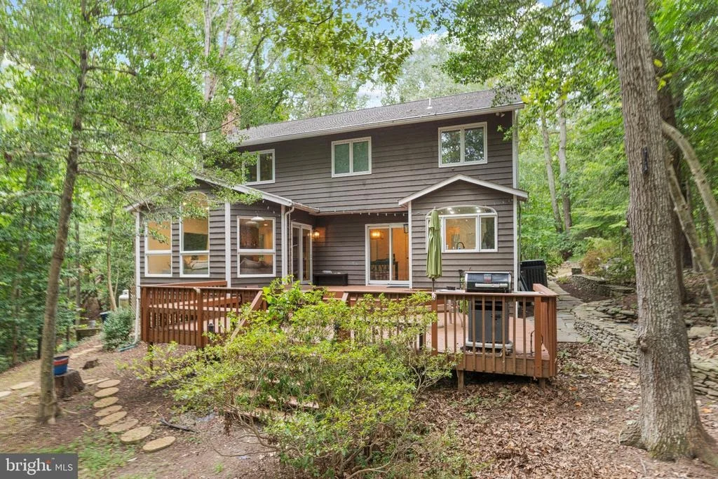 Photo of 580 PINEDALE DRIVE
