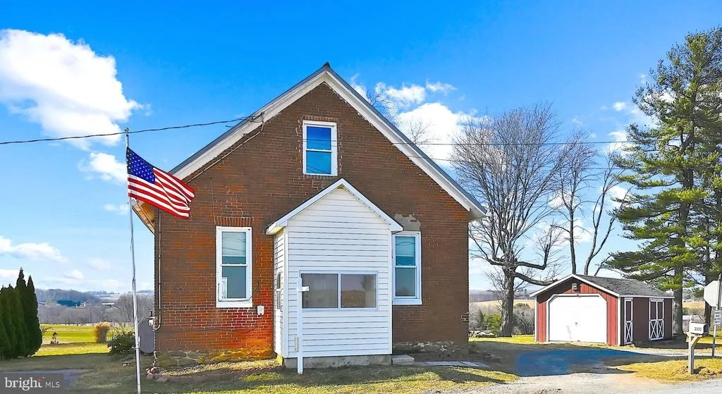 Photo of 2300 FAIRMOUNT ROAD
