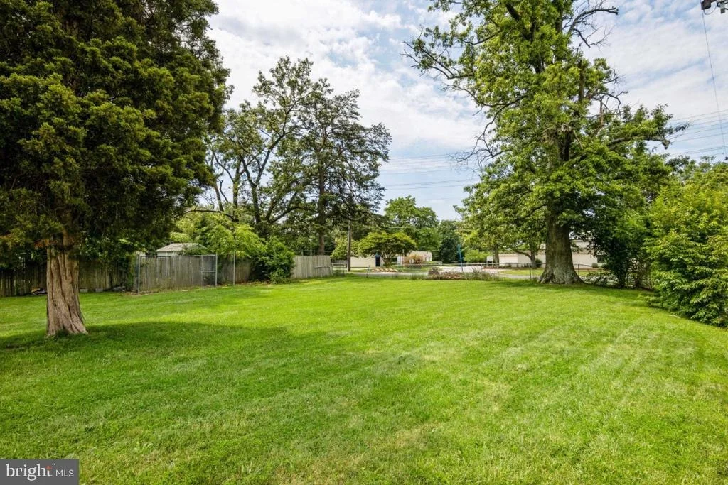 Photo of 960 NICHOLS DRIVE