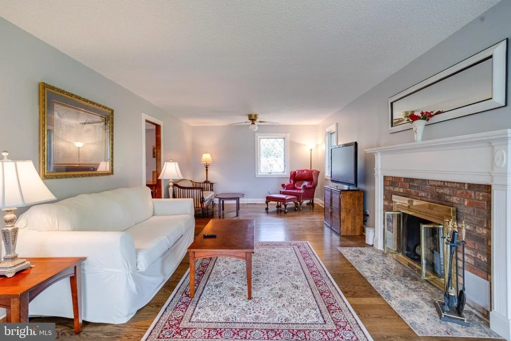 Photo of 2300 KINGS ARMS DRIVE