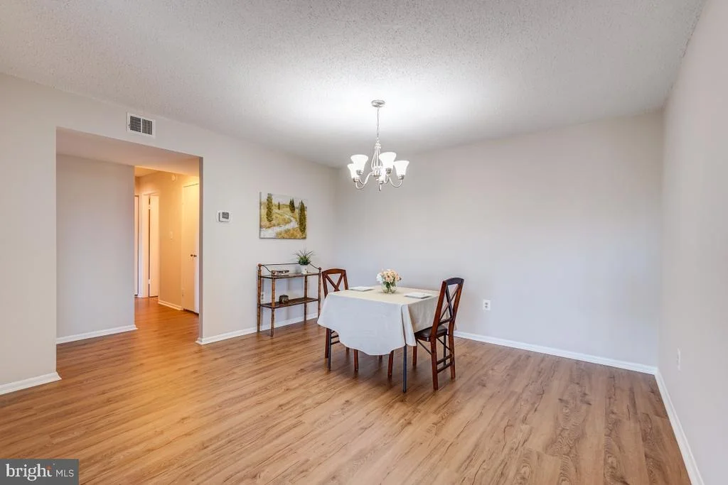 Photo of Unit 41021 at 15100 INTERLACHEN DRIVE