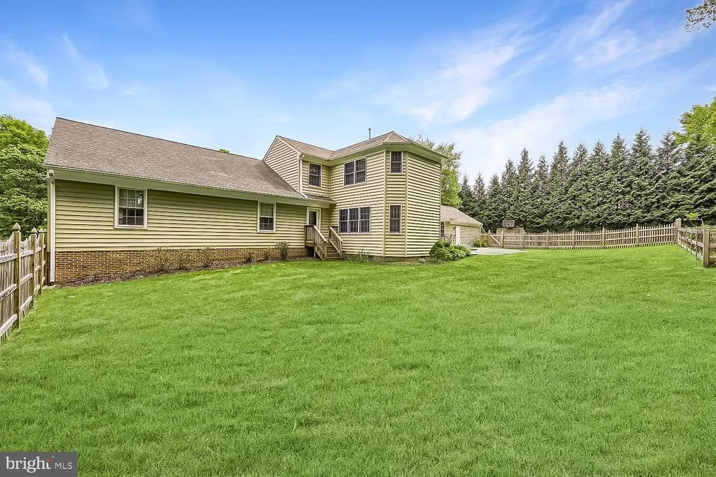 Photo of 15014 SPRING MEADOWS DRIVE