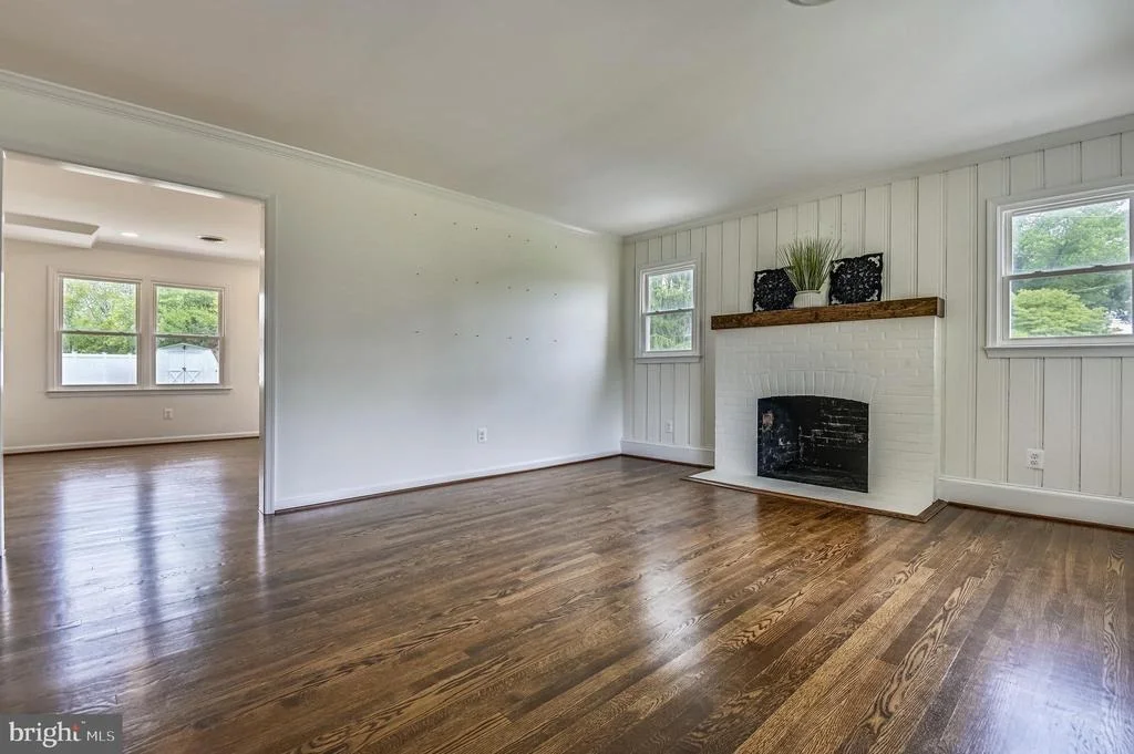 Photo of 122 BERTIE AVENUE