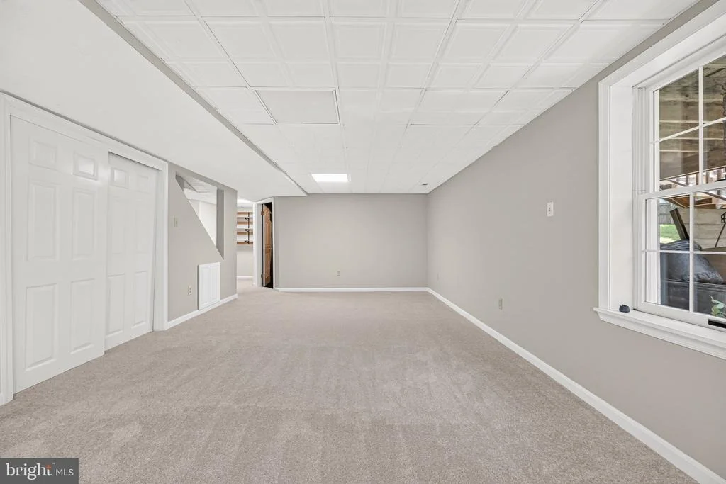 Photo of 8683 FELSVIEW DRIVE