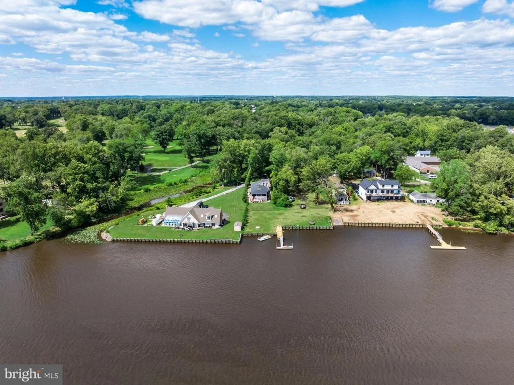 Photo of 12 PINE LANE