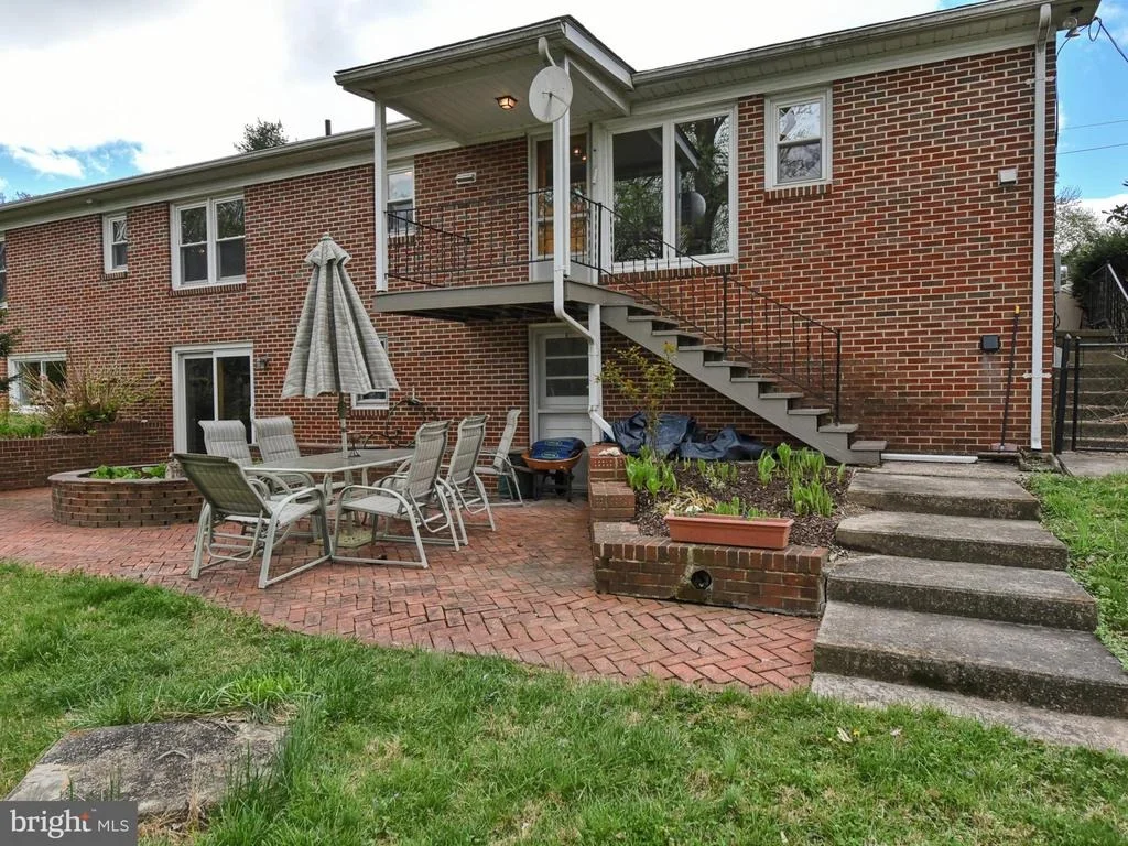 Photo of 6143 LONG BRANCH ROAD