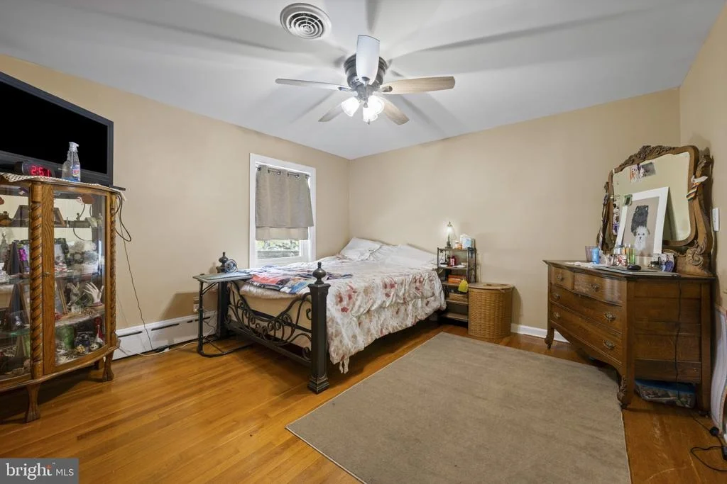Photo of 5111 HANOVER PIKE