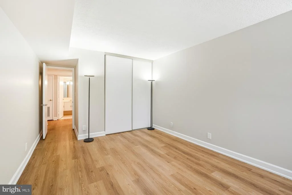 Photo of Unit 601 at 5904 MOUNT EAGLE DRIVE