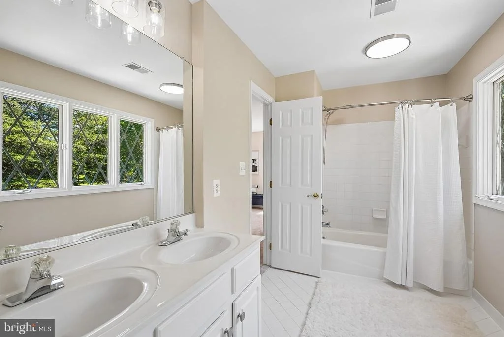 Photo of 12361 CLARETH DRIVE