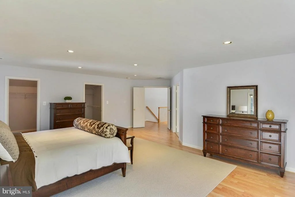 Photo of 8935 FALLS FARM DRIVE