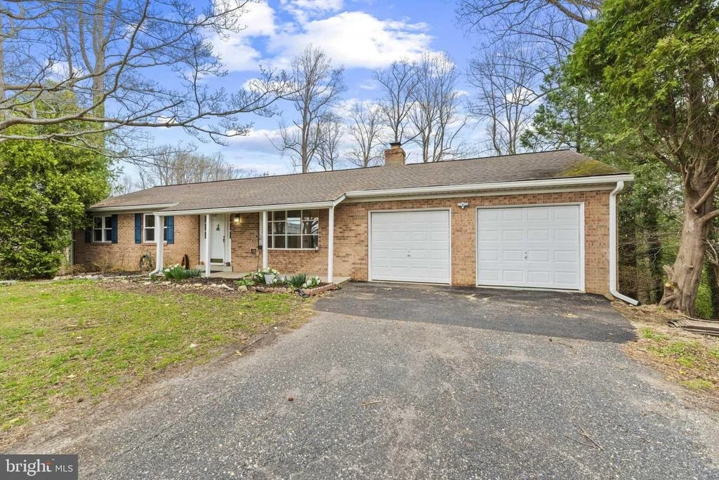 Photo of 9947 BOYDS TURN ROAD