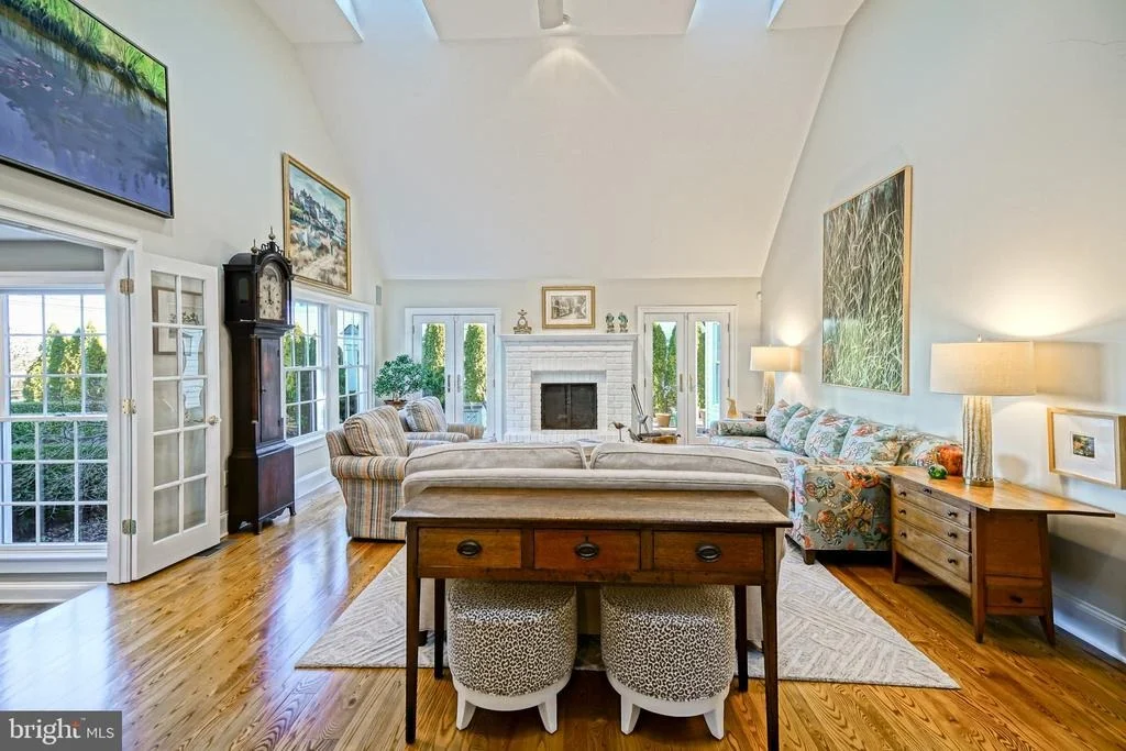 Photo of 558 PILOTTOWN ROAD