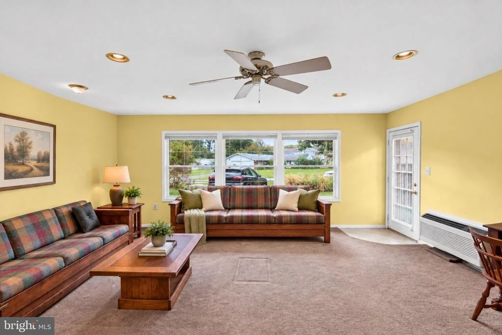 Photo of 2220 HALLOW LANE