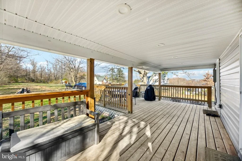 Photo of 9453 HOLSEY ROAD