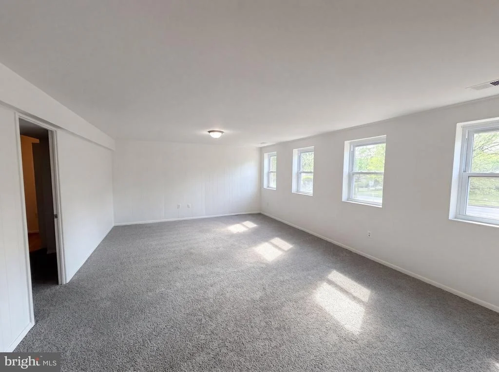 Photo of 12708 LAMPTON LANE