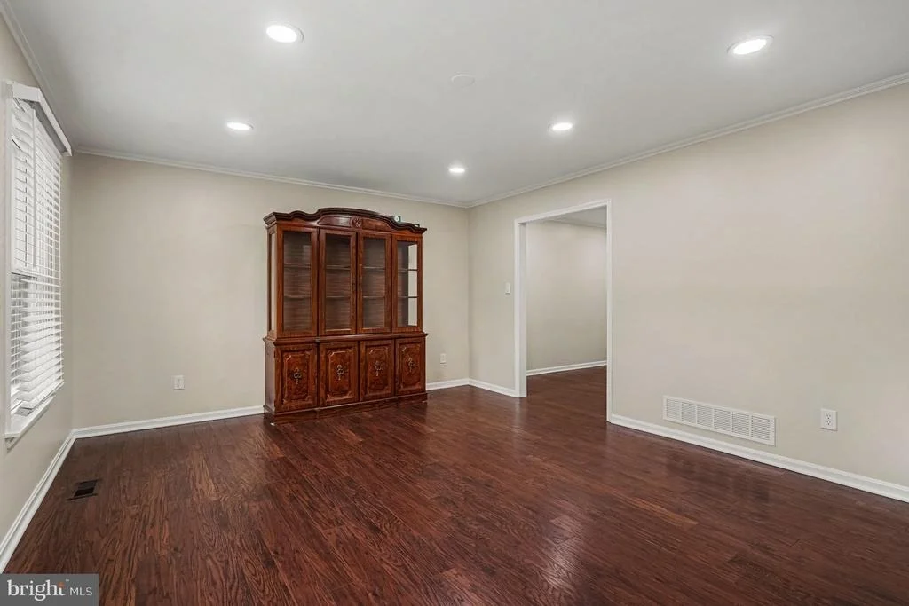 Photo of 339 REGAL DRIVE