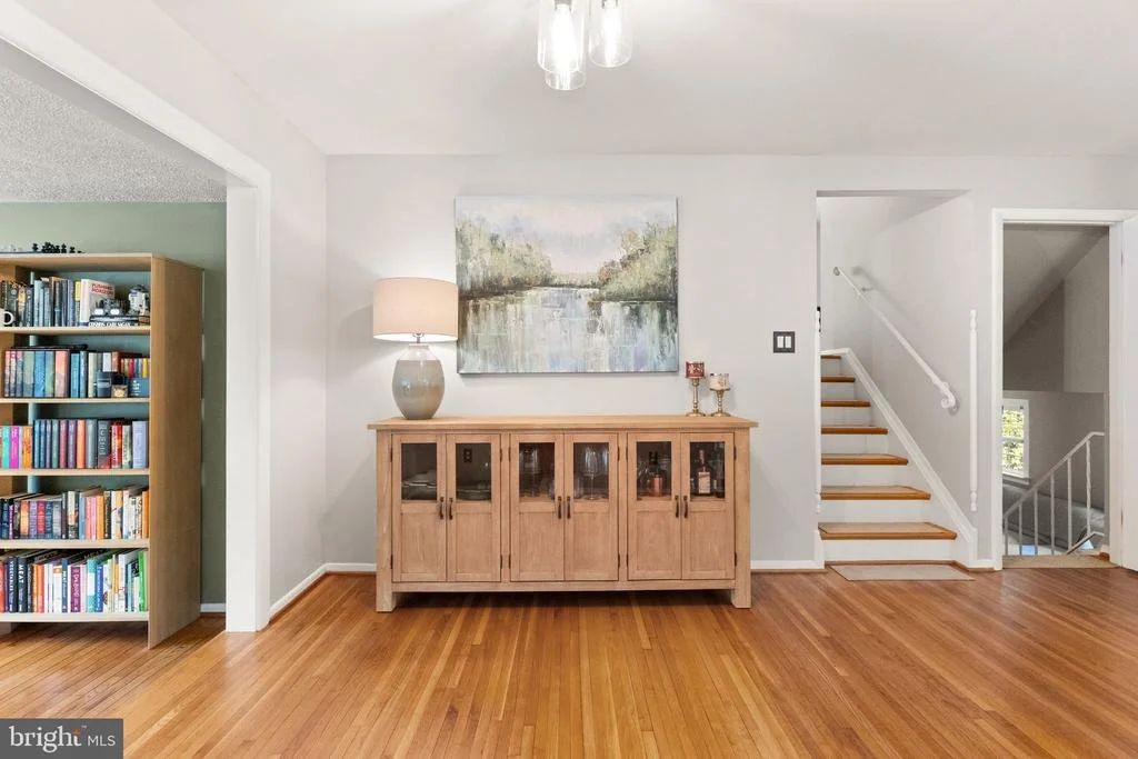 Photo of 8632 KERRY LANE