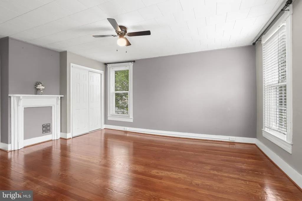 Photo of 1209 LINDEN AVENUE