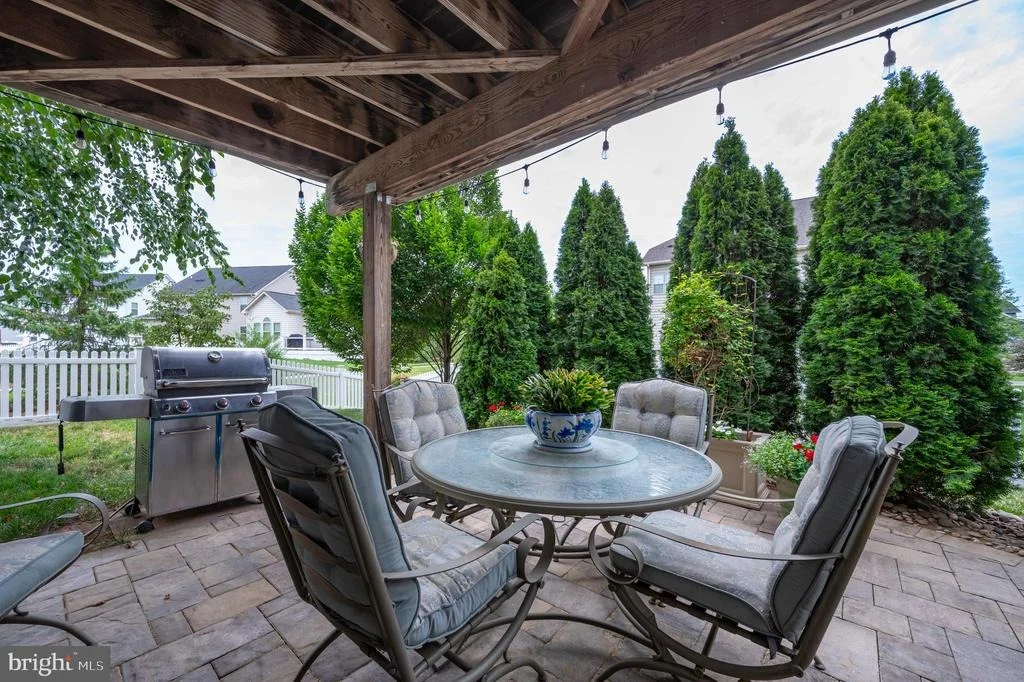 Photo of 1123 LONG FARM CIRCLE