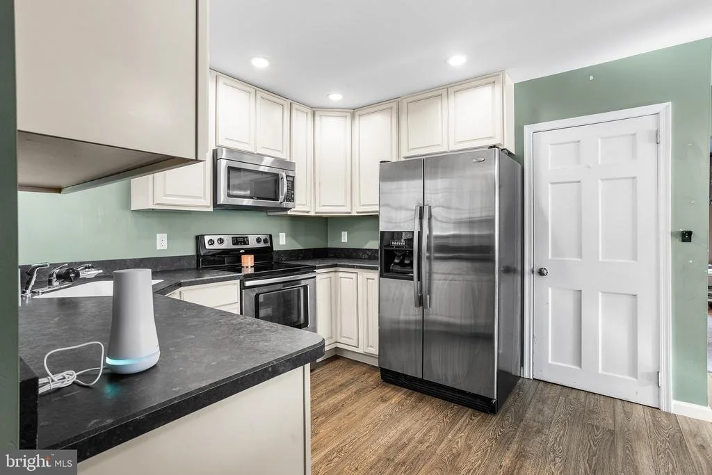 Photo of 31 FENWICK DRIVE