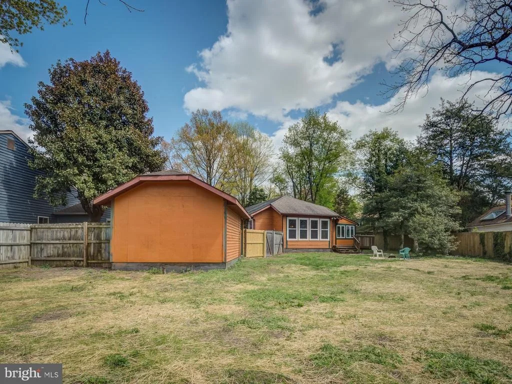 Photo of 370 WILETT DRIVE