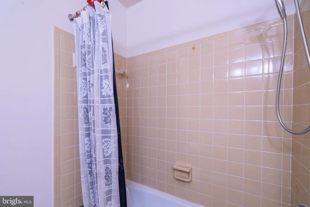 Photo of 4709 IRIS PLACE