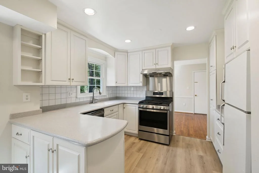 Photo of 8524 ATWELL ROAD