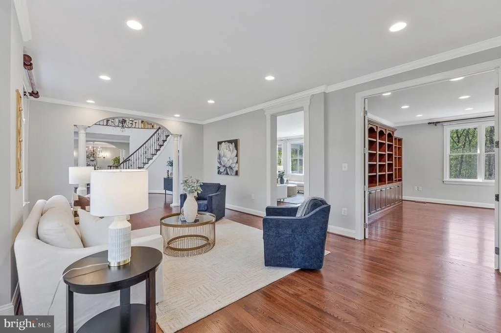 Photo of 8611 BROOK ROAD