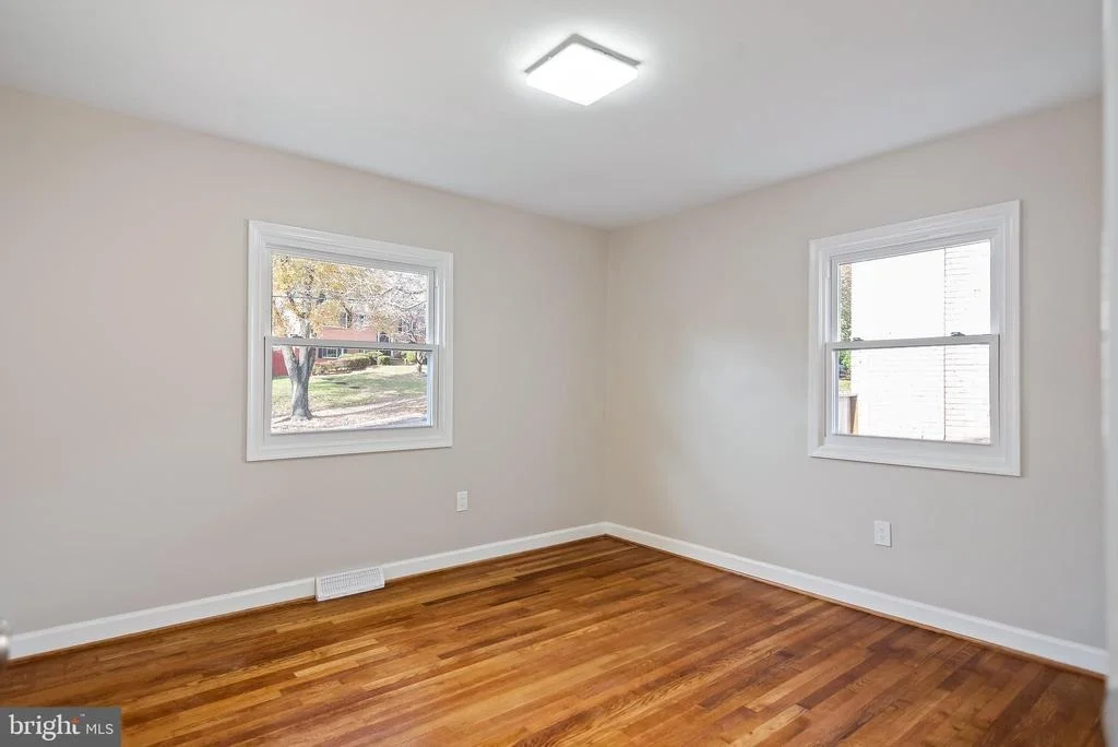 Photo of 823 MALIBU DRIVE