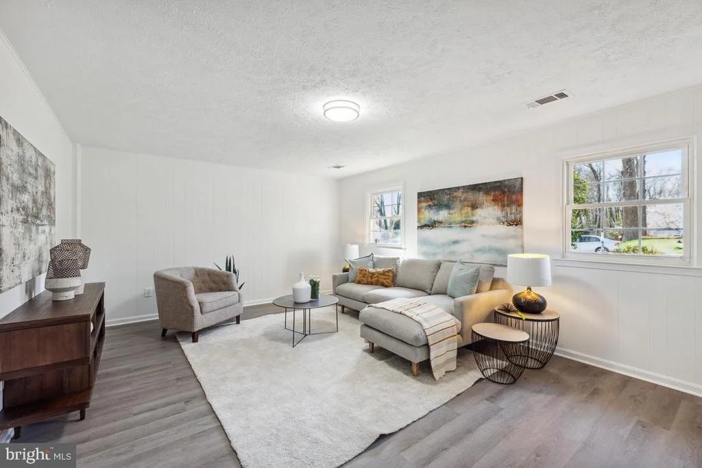 Photo of 9436 WALLINGFORD DRIVE