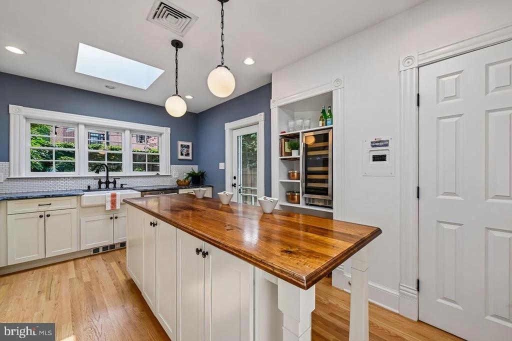 Photo of 514 13TH STREET SE