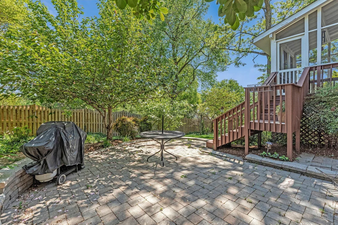 Photo of 3683 BLENHEIM BOULEVARD