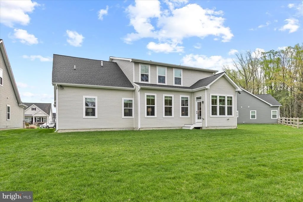 Photo of 37296 SPINNEY LANE