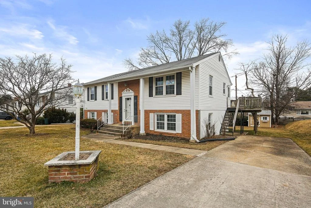 Photo of 4110 BAKER LANE