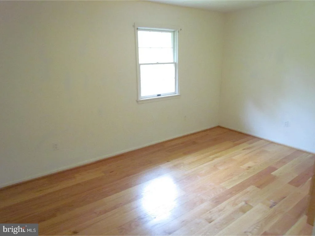 Photo of 402 ARTIS DRIVE