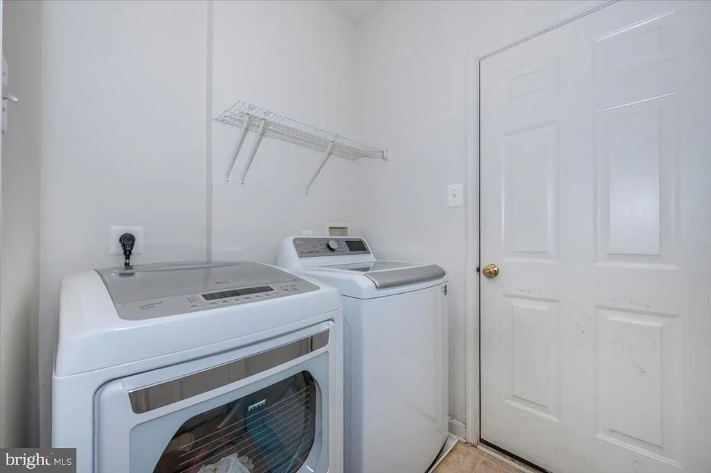 Photo of 575 WINDSONG DRIVE