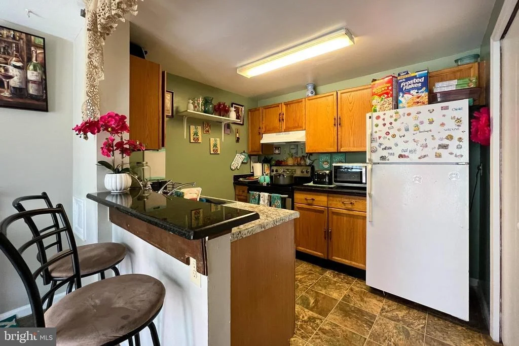 Photo of Unit 1210B at 1210 DANIELLE DRIVE