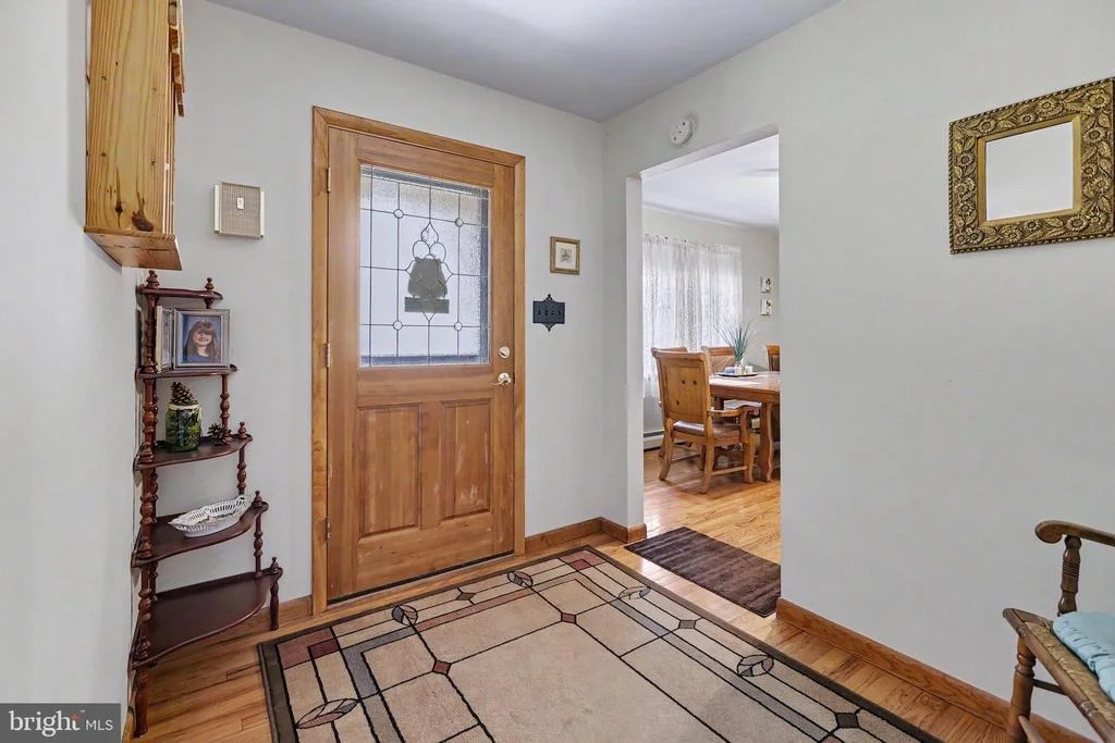 Photo of 2048 BUSTLETON ROAD
